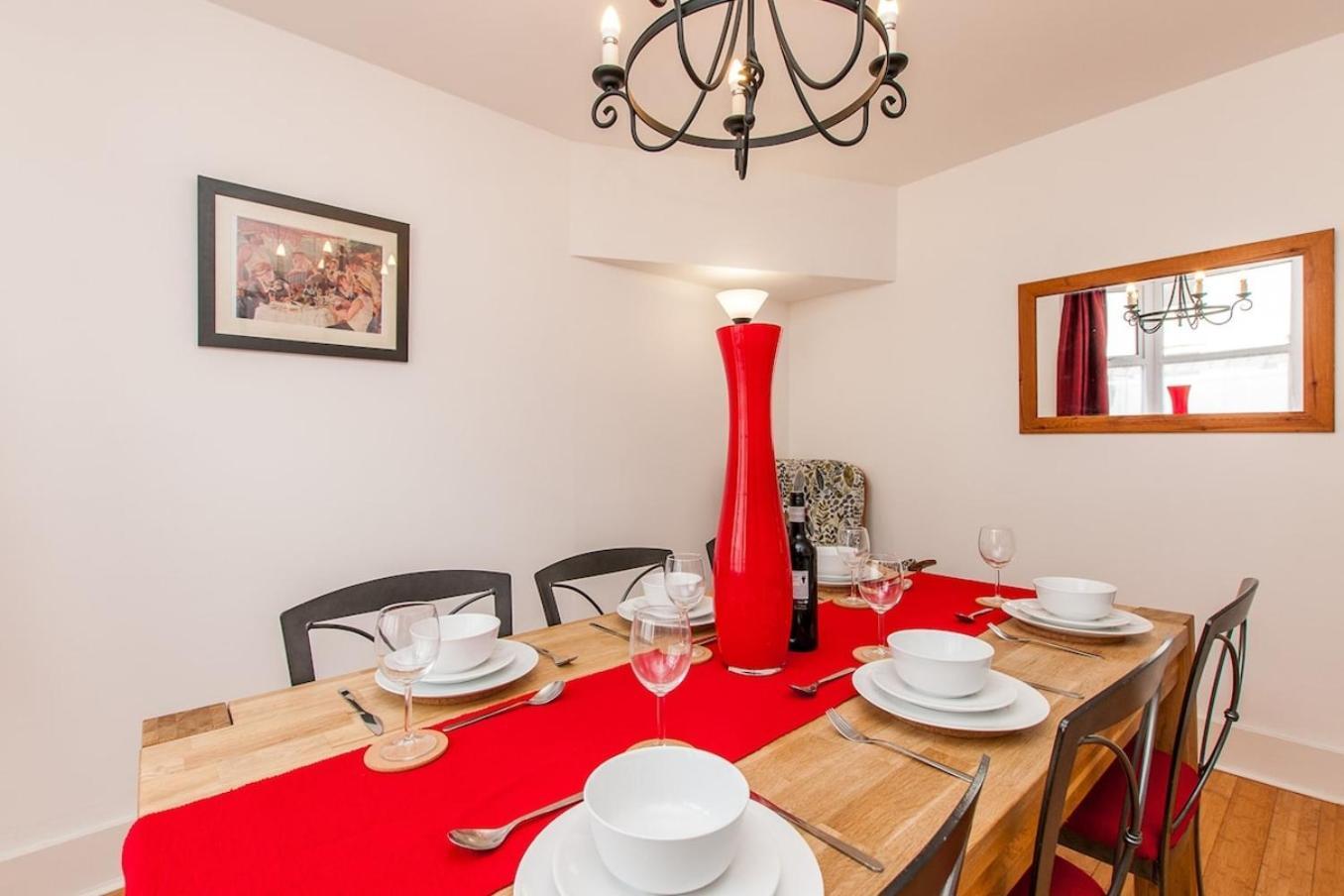 ברודסטיירס Magdala Cottage -Village Location- Dog Friendly מראה חיצוני תמונה
